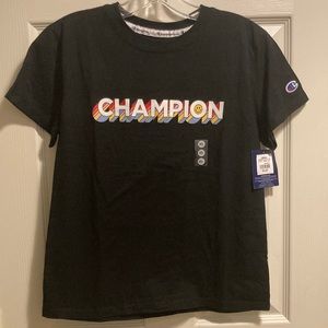 🟣🟣 Champion Women’s Black T-shirt (size XS) NWT
